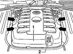 Attaching the central casing of the engine compartment (10-cylinder diesel engine)