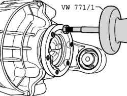 Removing left flange shaft