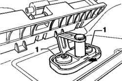 Tighten the screws on the lock loop